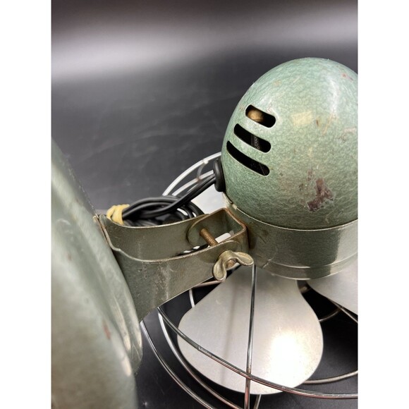 Vintage McGraw Electric Co Zero M/N 1250R 9” Desk Fan - Picture 7 of 8